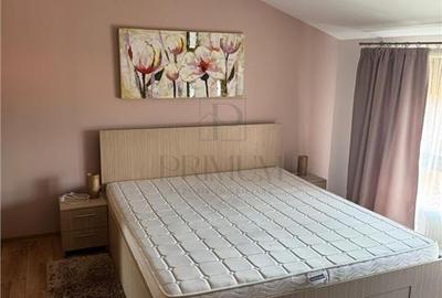 Apartament cu 3 camere decomandat în Lipovei