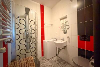 Duplex 4 cam 170 mpc +22 mp terasa | loc parcare | Zona 13 Septembrie - Marriott - 16