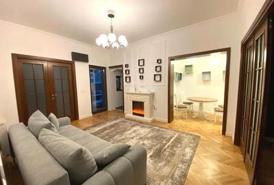 Apartament cu 3 camere semidecomandat, mobilat în Aviatorilor