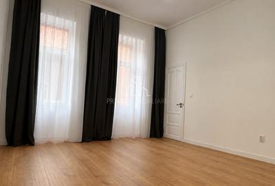 Apartament 2 Camere Renovat 65 Mp de Vanzare, Piata Trandafirilor - 3