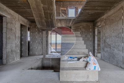 Vilă cu 14 camere la gri în Carpinis | COMISION 0% | - 4
