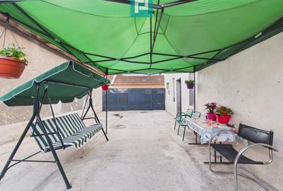 Casă P+E cu două apartamente, zona Drăgășani - 6