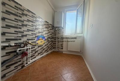 Apartament cu 2 camere semidecomandat în Dărmănești