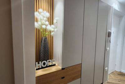 Unicat în Blocul Florentin: 3 camere, 2 băi, renovat integral cu designer - 17