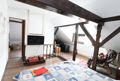 Vanzare apartament in vila, singur curte cu intrare separata totul pus la punct - 5