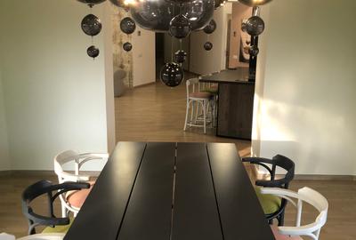 Apartament cu 4 camere decomandat, mobilat în Șoseaua Nordului