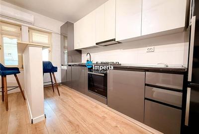 Studio de vanzare, supr 34mp, zona Podul de Fier - Complex Roua - 3
