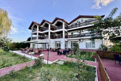 Hotel 20 camere Delta Dunarii 50 m deschidere teren 6000 mp acces auto - 1