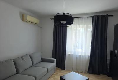 Apartament cu 3 camere decomandat, mobilat în Vitan