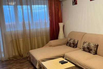 2 CAMERE - DECOMANDAT - zona EROII REVOLUTIEI - 3