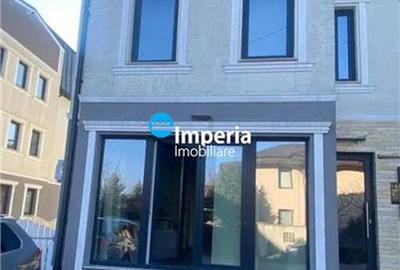 Apartament cu 3 camere decomandat în Galata
