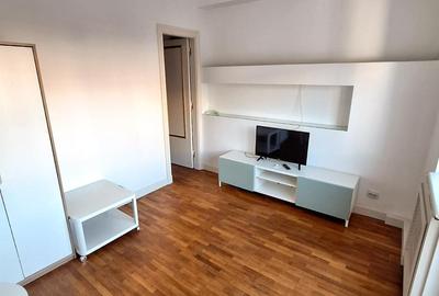 Vinzare apartament renovat cu design italian in  Piata Romana - 10
