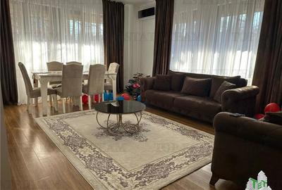 Apartament 3 camere de vanzare in zona Teatrul Masca - 1