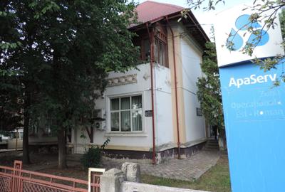 Birou, 354 mp în Roman