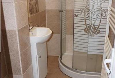 Apartament decomandat cu 3 camere la Ciuperca - 17