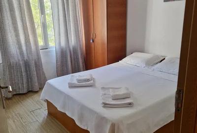 Apartament 2 camere, decomandat, 55 mp, balcon, zona Giulesti - 1