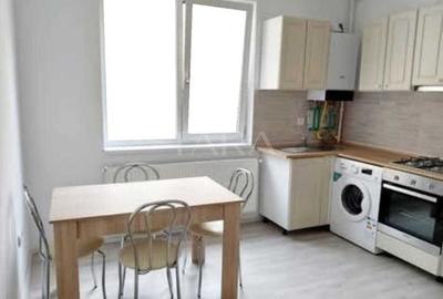 Apartament cu 2 camere semidecomandat, mobilat în Florești