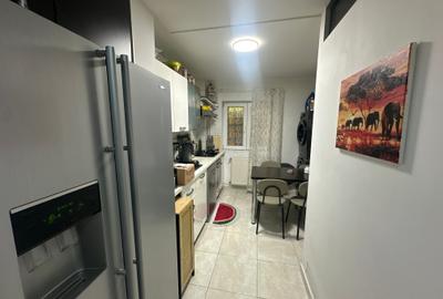 Metrou Tudor Vladimirescu// 3 camere in Drumul Taberei // 2 bai // Gata de mutat - 12