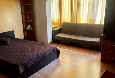 Apartament 3 camere bloc 1979 Pacii, Militari - 1