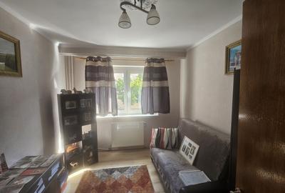 Apartament 4 camere, etaj 1 – Exercițiu, lângă Poștă - 8