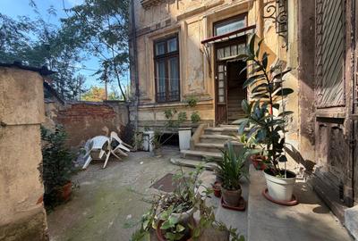 Arhitectura neoromaneasca - zona Piata Unirii - 20