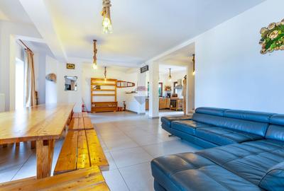 Pensiune/Cabana de vanzare Marisel | 3.012 mp | Business turistic - 28