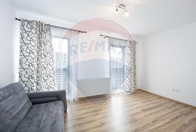 Apartament cu 3 camere de vânzare - 6