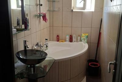 4 camere // Foisorului // Decomandat - 7