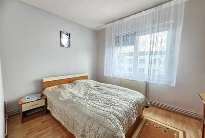Apartament 3 camere 2 bai cartierul Tudor - 5
