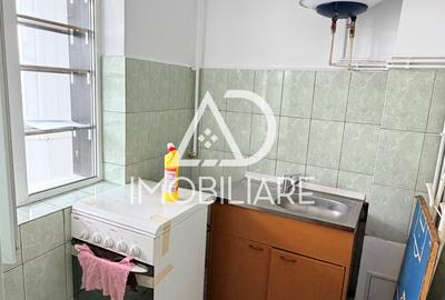 Vânzare garsonieră situată în strada Ciocârlău, zona Artego - 4