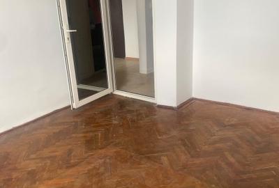 Apartament 2 camere decomandate zona KM 4-5 - 12