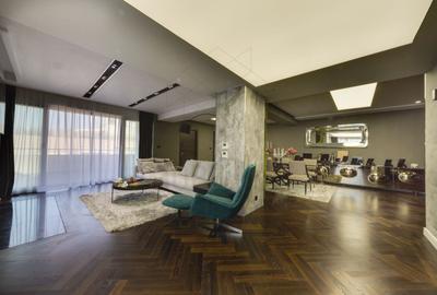 Penthouse cu 4 camere decomandat, mobilat în Herăstrău
