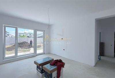 Casa individuala- 4 camere - 2 bai - 450 metri teren - 9
