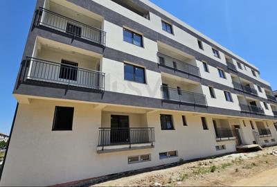 Apartament cu 2 camere decomandat în Fundeni