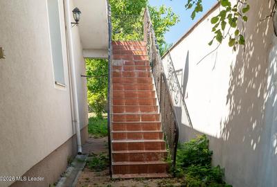 Cernica - Intre Lac si Padure, Vila luxoasa 946 MP, teren 1382 MP - 25