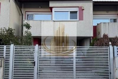 Casă cu 4 camere în Aradului