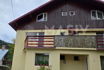 Duplex cu 4 camere în Satu Nou