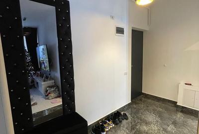 Vă propune spre vânzare un apartament 2  camere  complet mobilat - 9