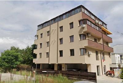 Compozitori | 2 Camere | 2 terase - 8