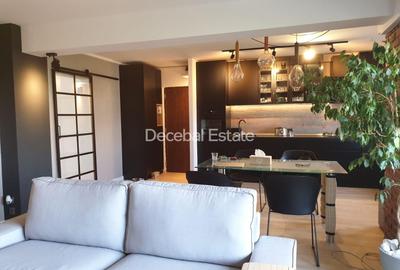 Apartament cu 3 camere decomandat, mobilat în Decebal