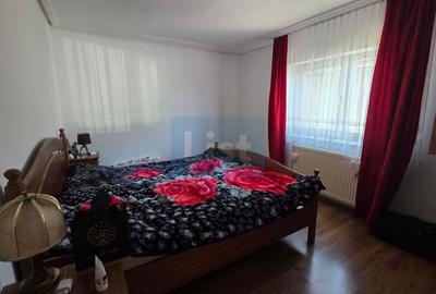 Casă D+P+M + teren 6.377 mp | Posibilitate parcelare | Simian - 6