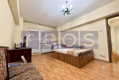 Apartament cu 3 camere semidecomandat, mobilat în Titan