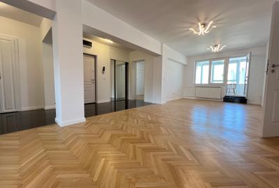 Apartament cu 5 camere decomandat în Ultracentral