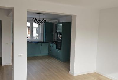 Inchiriere duplex D+P+1 cinci camere 112mp teren 270mp Henri Coanda Baneasa - 4