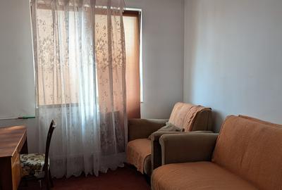 Apartament trei camere de vanzare zona B-dul cu Castani - 10