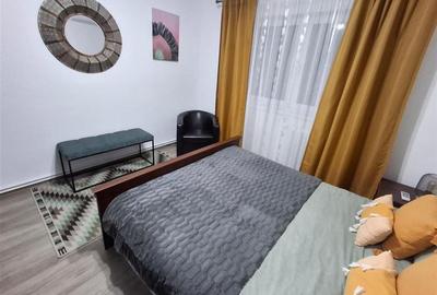 Apartament 3 camere decomandat balcon pivnita zona Vasile Aaron - 9