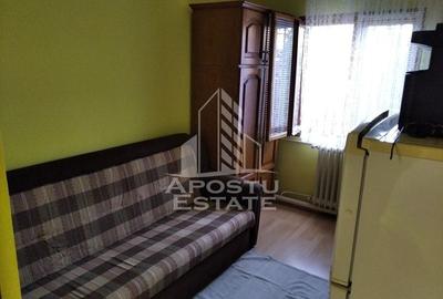 Garsonieră nedecomandată în Complex Studențesc