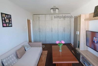 Apartament cu 2 camere semidecomandat, mobilat în Obor