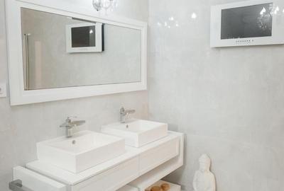 Oază de lux l Erou Iancu Nicolae: Vilă duplex premium cu dublu acces securizat - 2