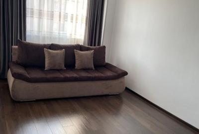 Apartament cu 3 camere decomandat, mobilat în Berceni